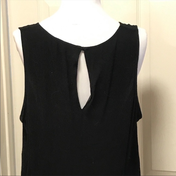 NWOT ASTR Black Dress w| Crochet Hem, Large - Picture 5 of 6